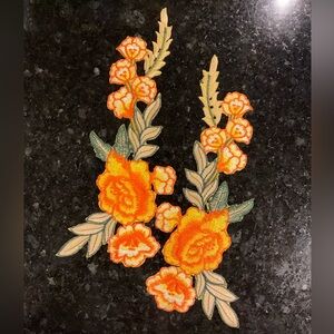 Floral heat set Appliqué ORANGE/YELLOW ROSES flowers EMBROIDERED set of 2